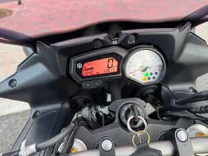Se vinde Yamaha FZ8 — miniatura 6