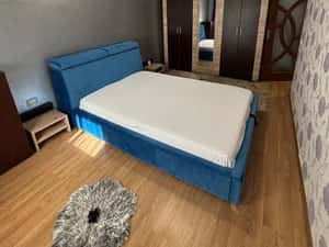 Apartament 2 camere, etaj 1, balcon, parcare , zona Teilor — miniatura 3