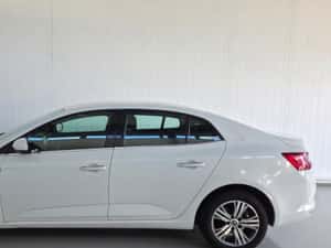 Renault Megane 1.3 TCe 140CP Zen ED Automată — miniatura 3