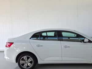 Renault Megane 1.3 TCe 140CP Zen ED Automată — miniatura 4