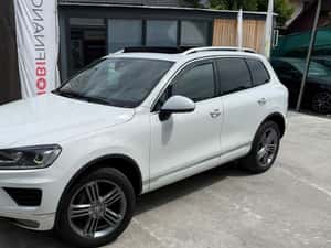 Volkswagen Touareg Automată 262 HP Diesel — miniatura 6