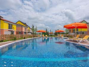 Studio modern – Libertatii Gardens Otopeni | Parcare inclusă | Piscina