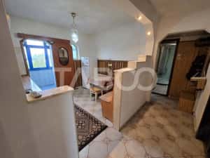 Apartament decomandat de vanzare 2 camere boxa pivnita Vasile Aaron — miniatura 5