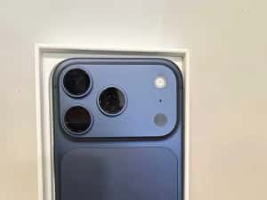 Iphone 17 Pro 256GB DESIGILAT! BLUE (ECA27 b.49315)-Garantie 2 ani! — miniatura 2