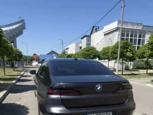 Bmw 760i x-drive — miniatura 10