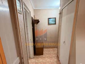 Apartament 2 camere, Craiovei, cu balcon — miniatura 5