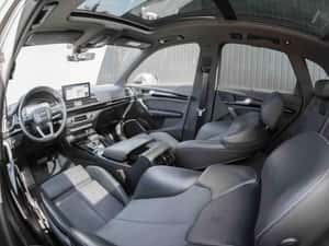 Audi Q5 55 TFSIe quattro S tronic S-Line — miniatura 5