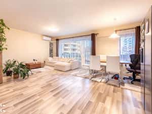 87 mp/Bloc nou/Zona Centrală — miniatura 1