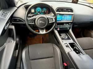 Jaguar F pace ! Variantă full ! O mașină deosebita — miniatura 4