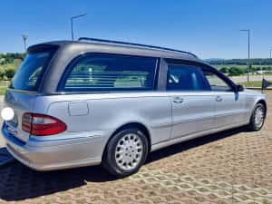 Mercedes-Benz E270/Dric/Mașină mortuară/SD funerar/ înmatriculat/ Super ocazie/Impecabilă — miniatura 6