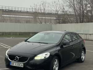 Volvo v40 2018 2.0 Diesel Automat — miniatura 5