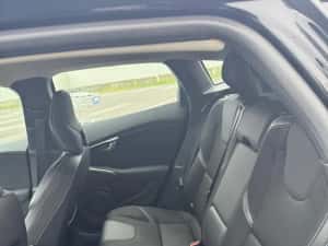 Volvo v40 2018 2.0 Diesel Automat — miniatura 6