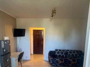 Proprietar inchiriez garsoniera Drumul Taberei — miniatura 1