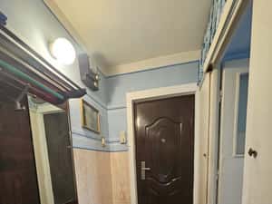 Apartament 2 camere , etaj 1, zona Crisului — miniatura 3