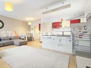 Apartament 3 camere zona Coresi cu 2 parcari — miniatura 4