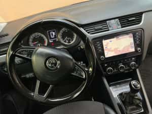 Skoda Octavia Elegance 2.0 TDI*Piele*Carlig*Navi*Senzori*Tempomat — miniatura 4