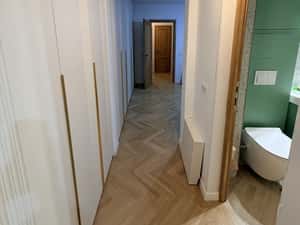 Apartament 2 camere cu metrou in fata scarii. — miniatura 3
