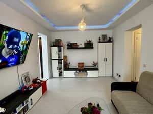 PF vand Apartament modern 2 camere la cheie, complet utilat, parcare — miniatura 3
