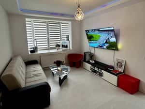PF vand Apartament modern 2 camere la cheie, complet utilat, parcare — miniatura 5