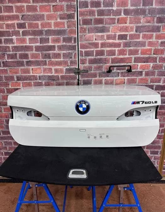 Haion Bmw Seria 7 G70 Complet — fotografie 1 din 10