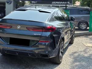 BMW X6 M50i xDrive | V8 530 CP | 44.540 km — miniatura 3