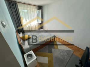 Apartament de 3 camere, 52mp , decomandat, Zona Dambu Pietros — miniatura 5