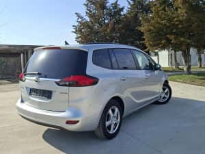 Opel Zafira 2.0 diesel — miniatura 2