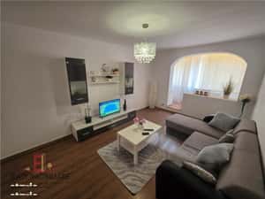 Apartament 2 camere, UMF, Cornisa, central,  Targu Mures — miniatura 3