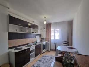 Apartament 1 camera decomandat zona Florilor — miniatura 4