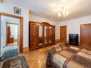 Casa Centrala Pitesti - Exercitiu, Strada Traian — miniatura 6