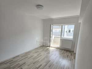 2 camere - postalionului - total renovat — miniatura 2