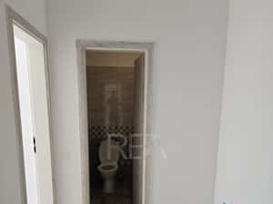 2 camere - postalionului - total renovat — miniatura 4