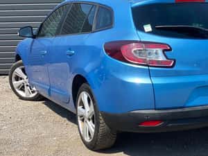 Renault Megane Break / Estate 2015, 225.211 km — miniatura 6