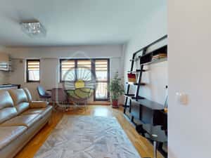 Apartament 3 camere Brasov-PRIVILEGIO cu PARCARE SUBTERANA — miniatura 3