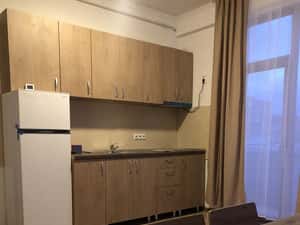 Inchiriez apa 3 cam, 400 euro