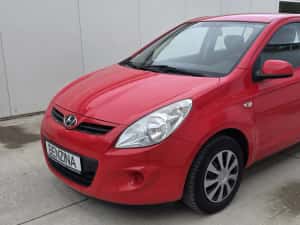 Hyundai i20 an 2011 euro 5 1.3 benzina 145714km import Germania — miniatura 2