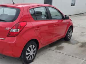Hyundai i20 an 2011 euro 5 1.3 benzina 145714km import Germania — miniatura 3