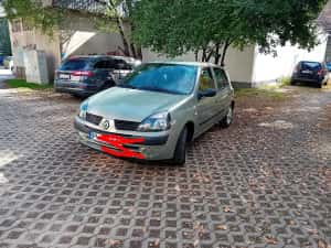 Vand Renault Clio 2003 Diesel 1461 cmc Neavariata