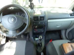 Vand Renault Clio 2003 Diesel 1461 cmc Neavariata — miniatura 3
