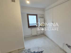 Vânzare apartament 3 camere, Bd. Ecaterina Teodoroiu - zona Casei de Cultură — miniatura 5