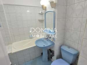 Vânzare apartament 3 camere, Bd. Ecaterina Teodoroiu - zona Casei de Cultură — miniatura 9