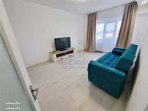 Apartament cu 3 camere decomandat-zona Facultatea de Medicina — miniatura 3