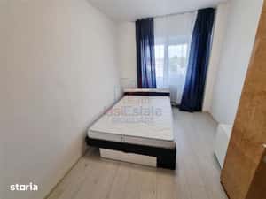 Apartament cu 3 camere decomandat-zona Facultatea de Medicina — miniatura 5