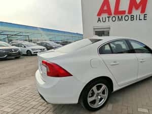 Volvo S60 AWD – 4X4, 2012, 277.000 km, 6.950 EUR — miniatura 7