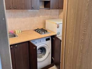 PF Inchiriez garsoniera Nicolina — miniatura 5