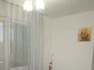 Inchiriez apartament 3 camere — miniatura 6