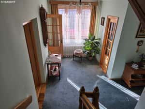 Casa caramida, în centru, D+P+E+M 356m , bucatarie de vara 58m , teren 385 m — miniatura 5