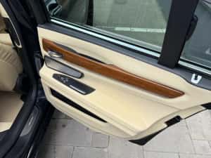 Bmw 740d f01/ LCI/ 2013/ 5 butoane 313cp — miniatura 4