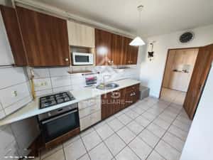 Apartament Spațios 70 mp + 2 Balcoane (15 mp) — miniatura 3