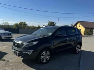 Dezmembrez Kia Sportage 2013 1.7 — miniatura 9